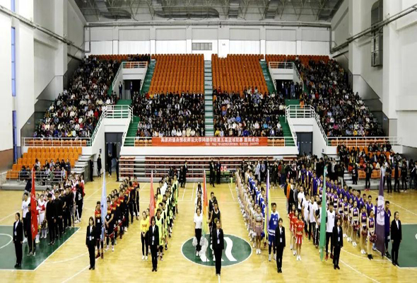 内蒙古师范大学365英国学院第五届篮球联赛顺利开赛