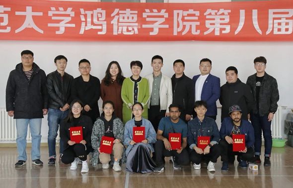 内蒙古师范大学365英国学院“超越杯”第八届羽毛球赛圆满落幕