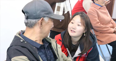 公司举办2023年重阳节系列活动