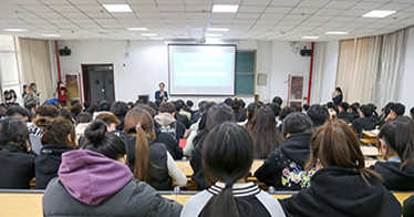 公司举办学生干部能力提升培训班