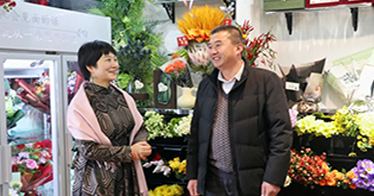 从大学校园到花卉中心……来听听365英国学子樊裴楠的创业经历