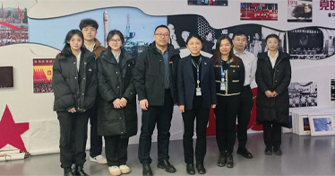 公司部分师生到北京访学
