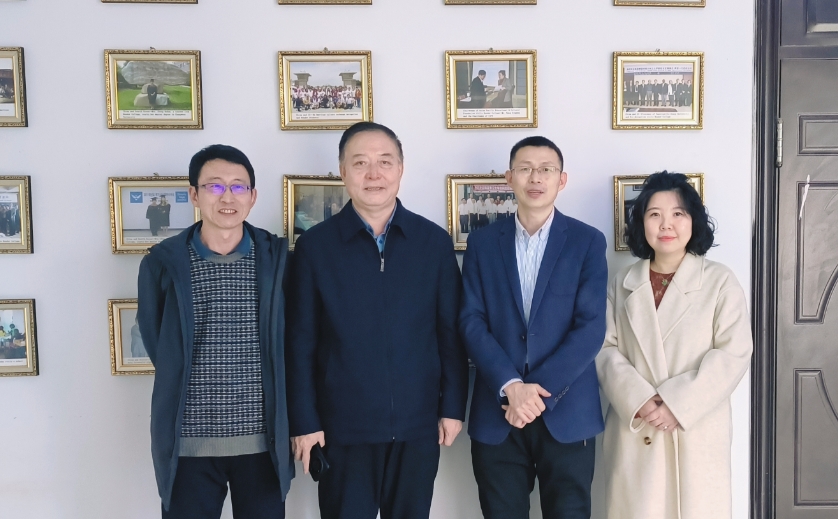 365英国上市公司两中心开展学术交流，深化合作机制